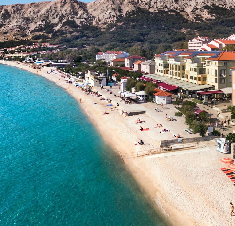 Valamar Villa Adria Baška Eksteriør billede