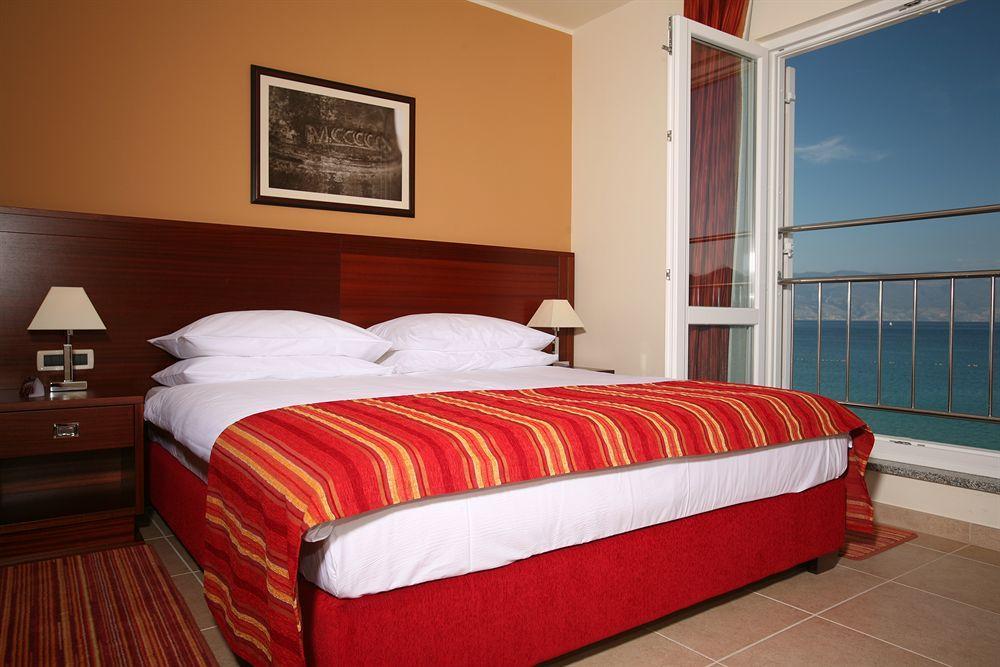 Valamar Villa Adria Baška Eksteriør billede