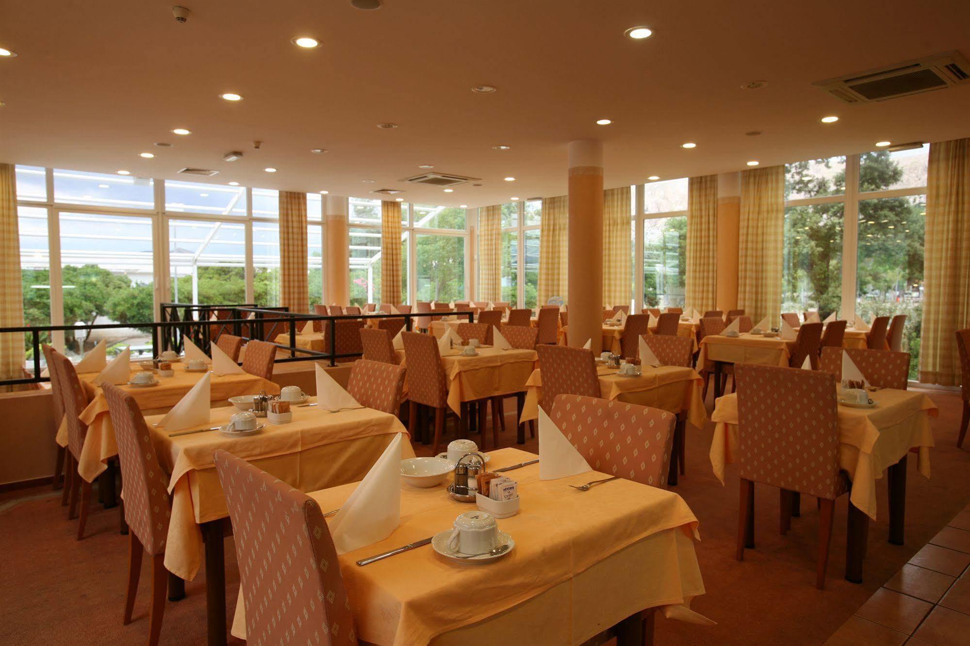 Valamar Villa Adria Baška Eksteriør billede
